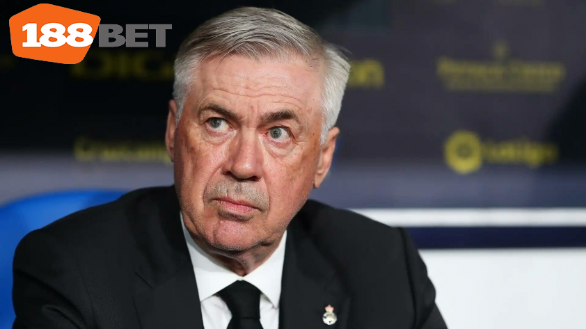 Các cầu thủ Real Madrid được cho là đang mất niềm tin vào HLV Carlo Ancelotti (Ảnh: Getty).