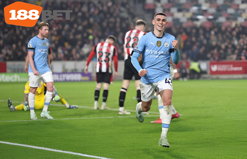 Foden lập cú đúp những Man City vẫn mất điểm thất vọng (Ảnh: Getty).